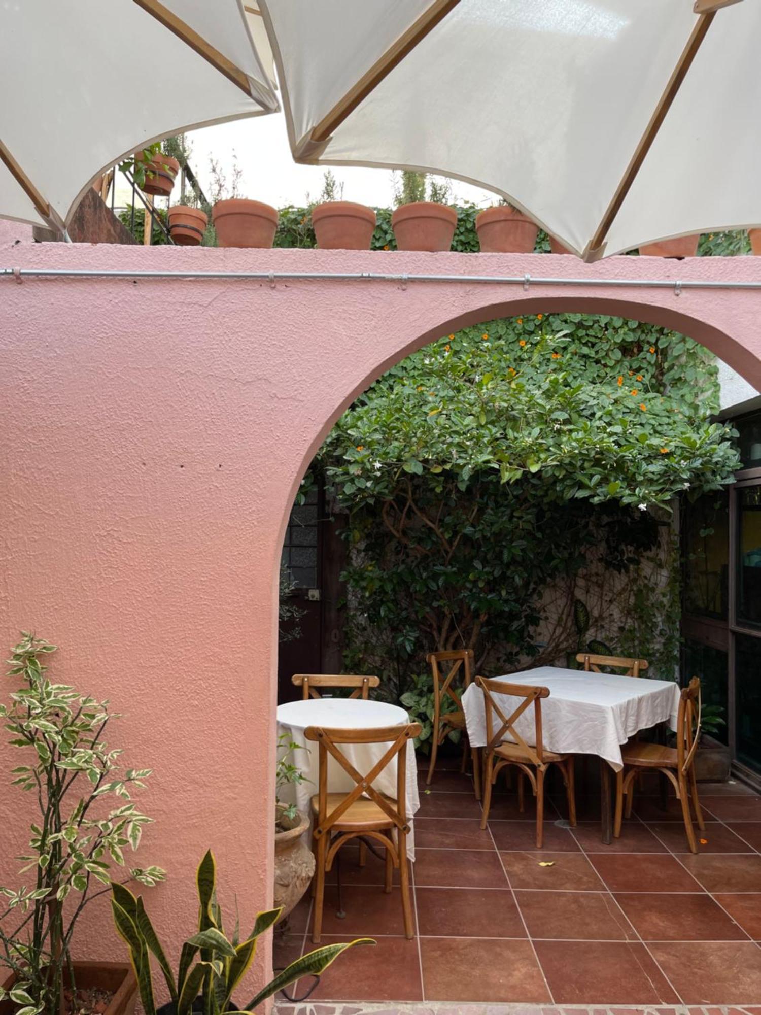 ホテル Casa Bonita グアダラハラ エクステリア 写真